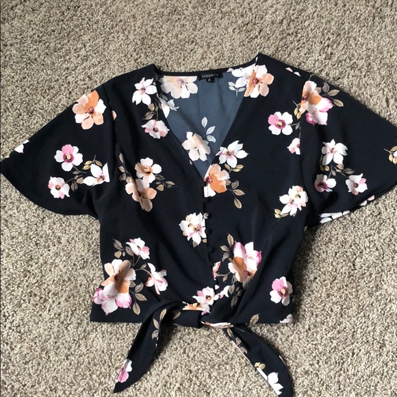 Dynamite floral crop top with tied waist - Picture 6 of 6